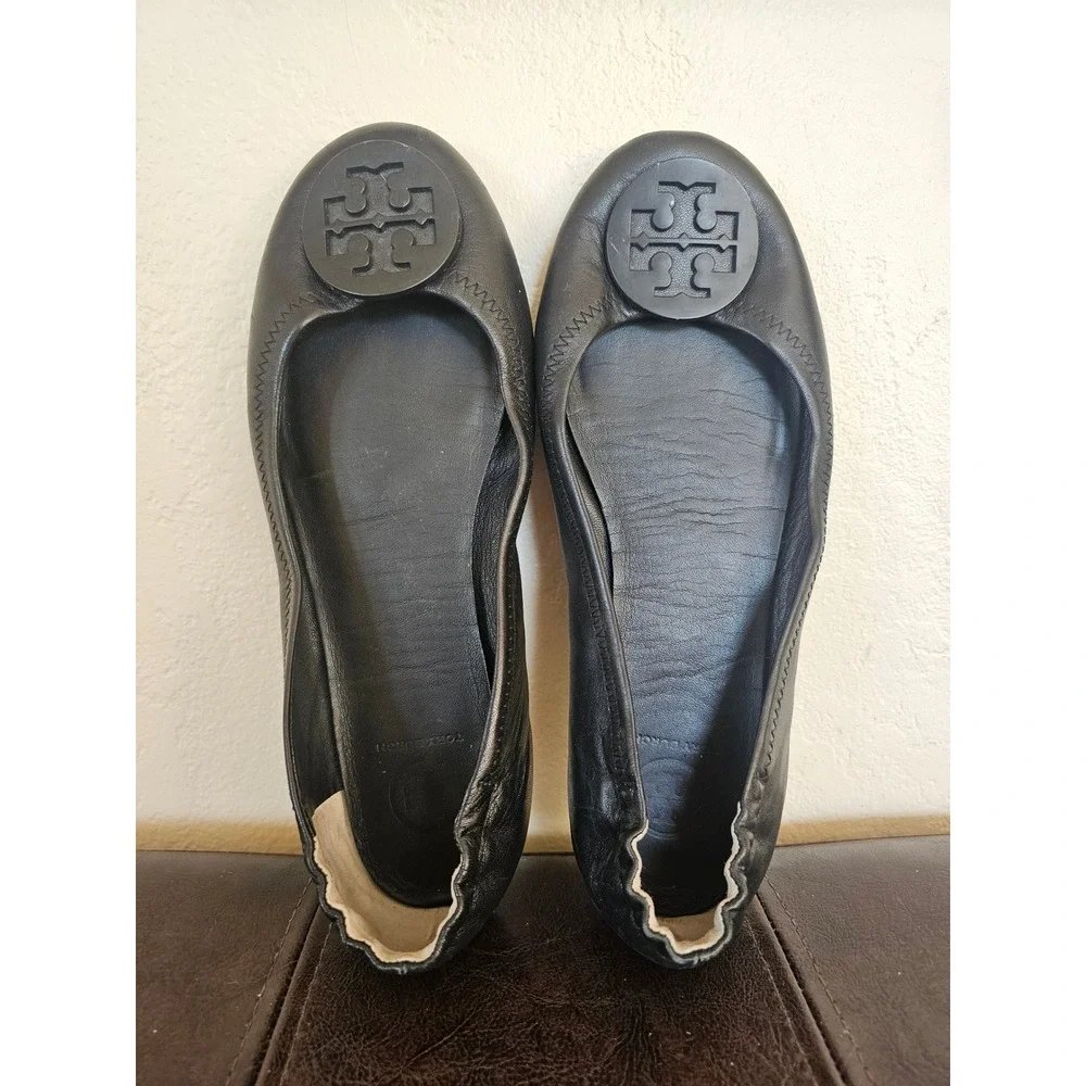 Tory Burch Black Soft Leather Big front Logo Boho Cottagecore Ballet Flats sz 8 - Picture 8 of 8